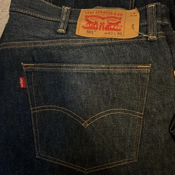 Levi’s 501 20$ each or 90 for all